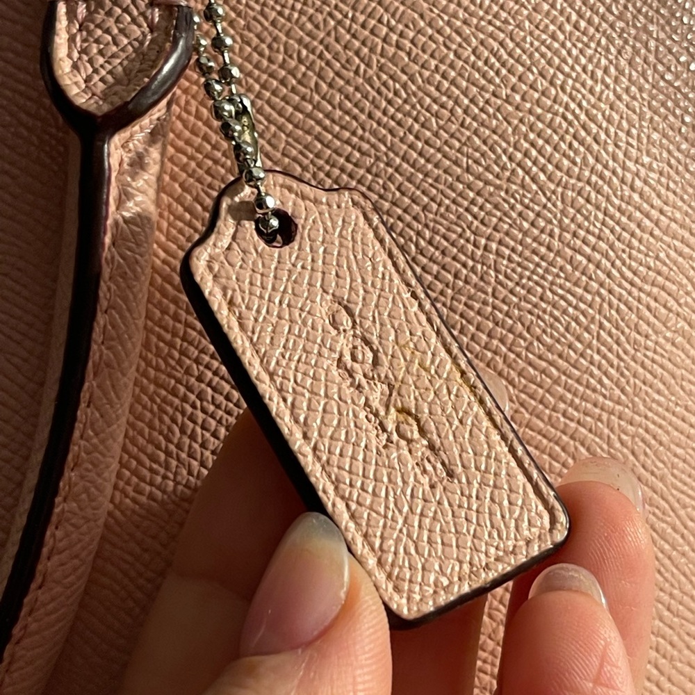 Authentic Coach Handbag - Picture 13 of 16